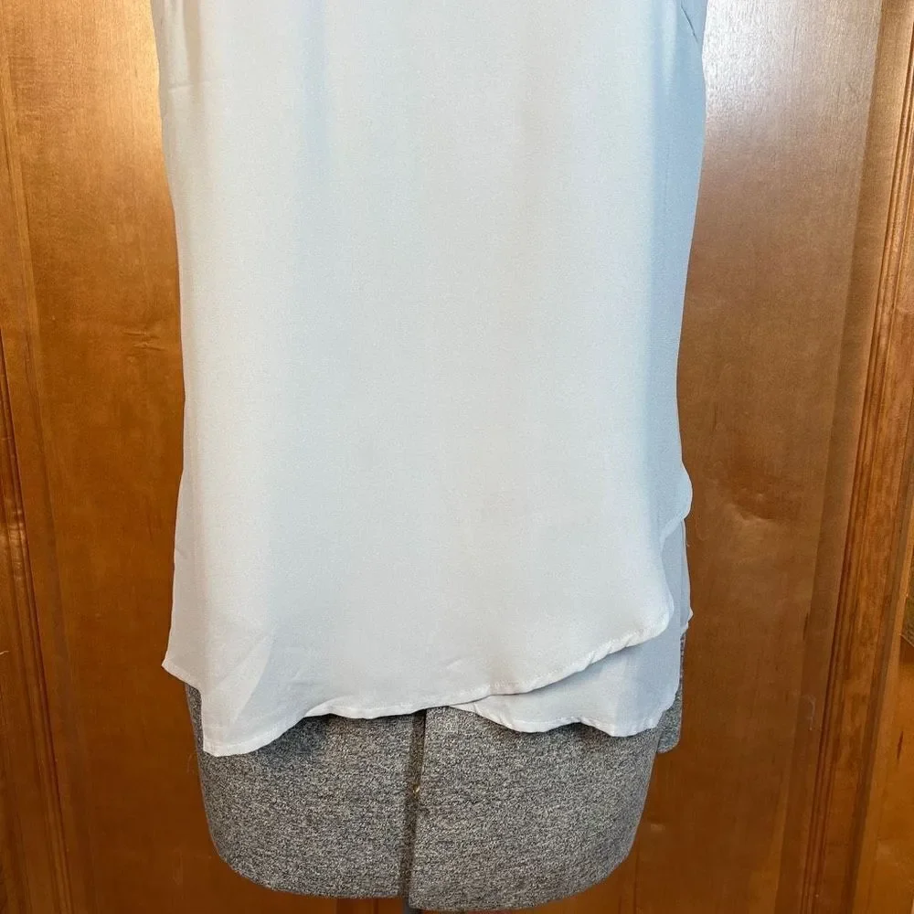 💜 3/30 6/50 Banana Republic Racerback Lightweight Tank  in Sidewalk Gray Size S